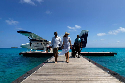 Kadavu Island Flug, Nanuku Auberge Resort, Fiji, Südsee Hochzeitsreise, Flitterwochen